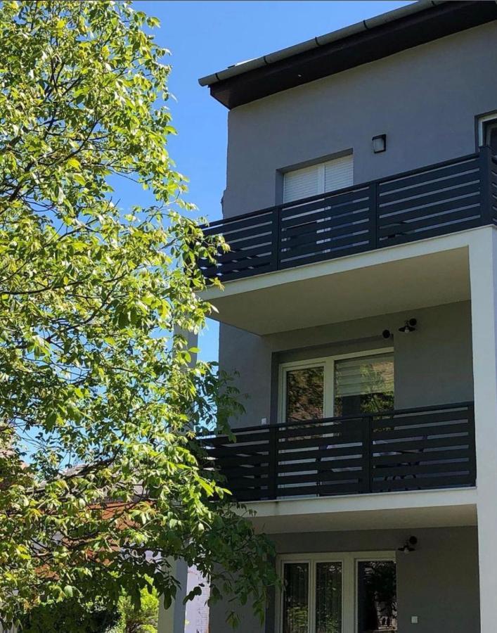 Apartman Bloom Osijek Exterior photo