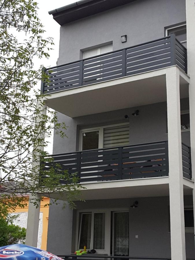 Apartman Bloom Osijek Exterior photo