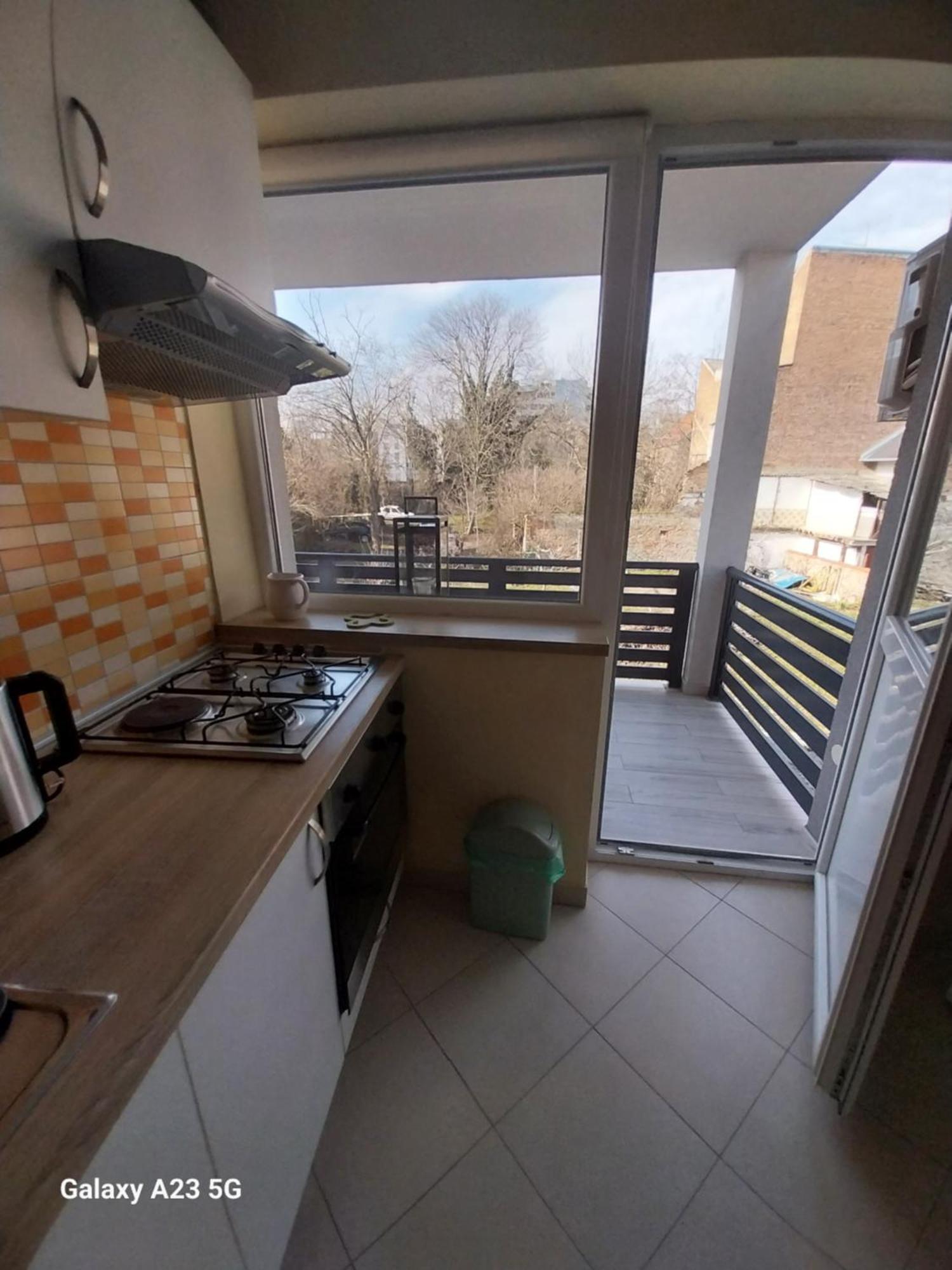 Apartman Bloom Osijek Exterior photo